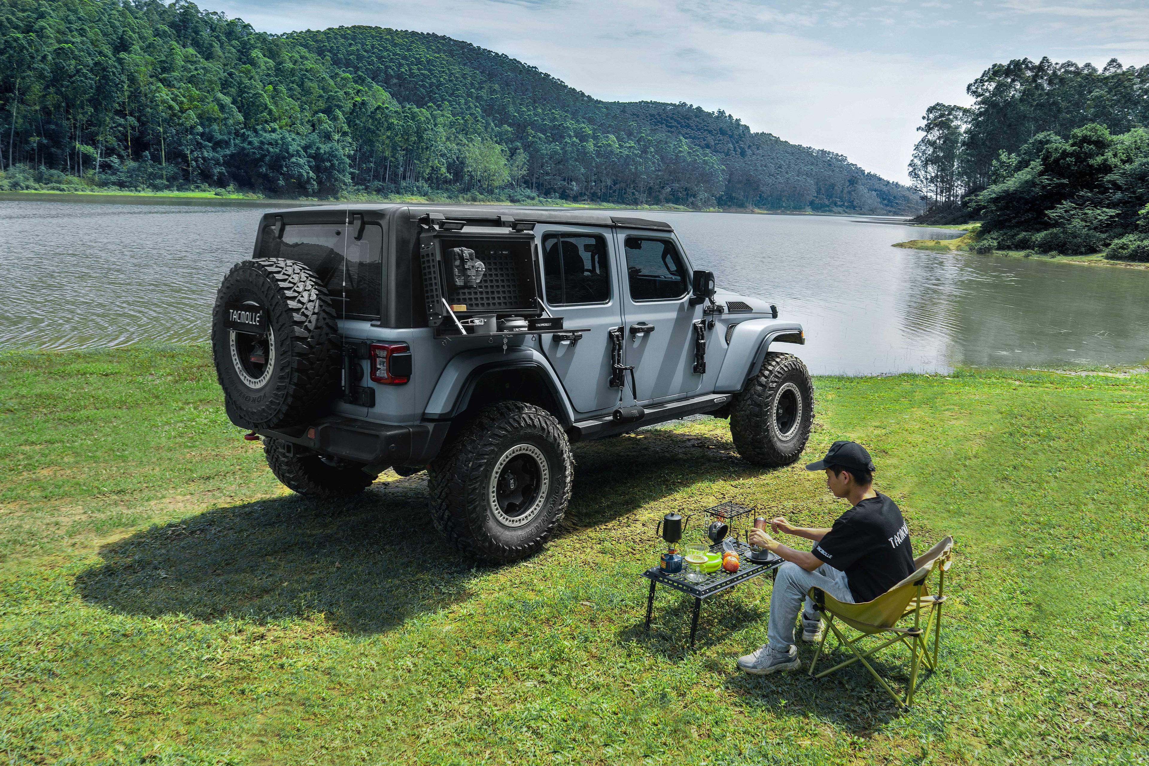 Jeep Wrangler JL/JLU Rear Side Window Storage Box with Concealed Table